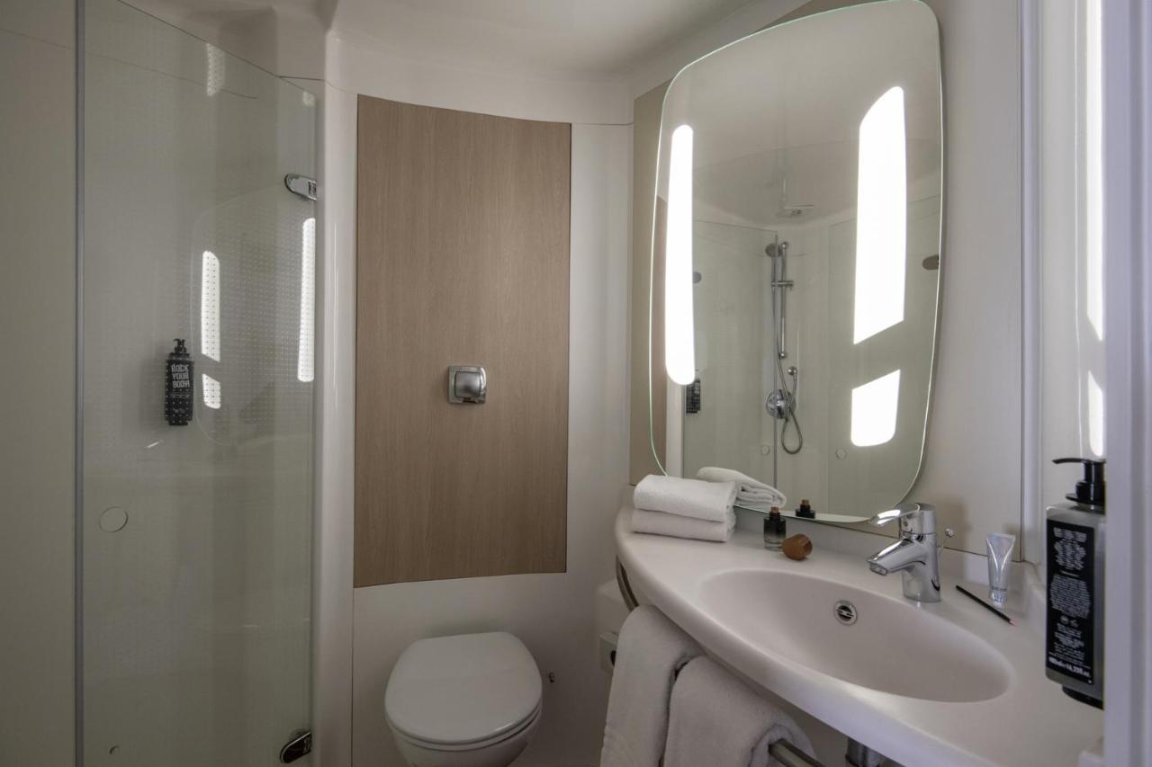 Ibis Golfe De Saint-Tropez Hotel Коголен Екстериор снимка