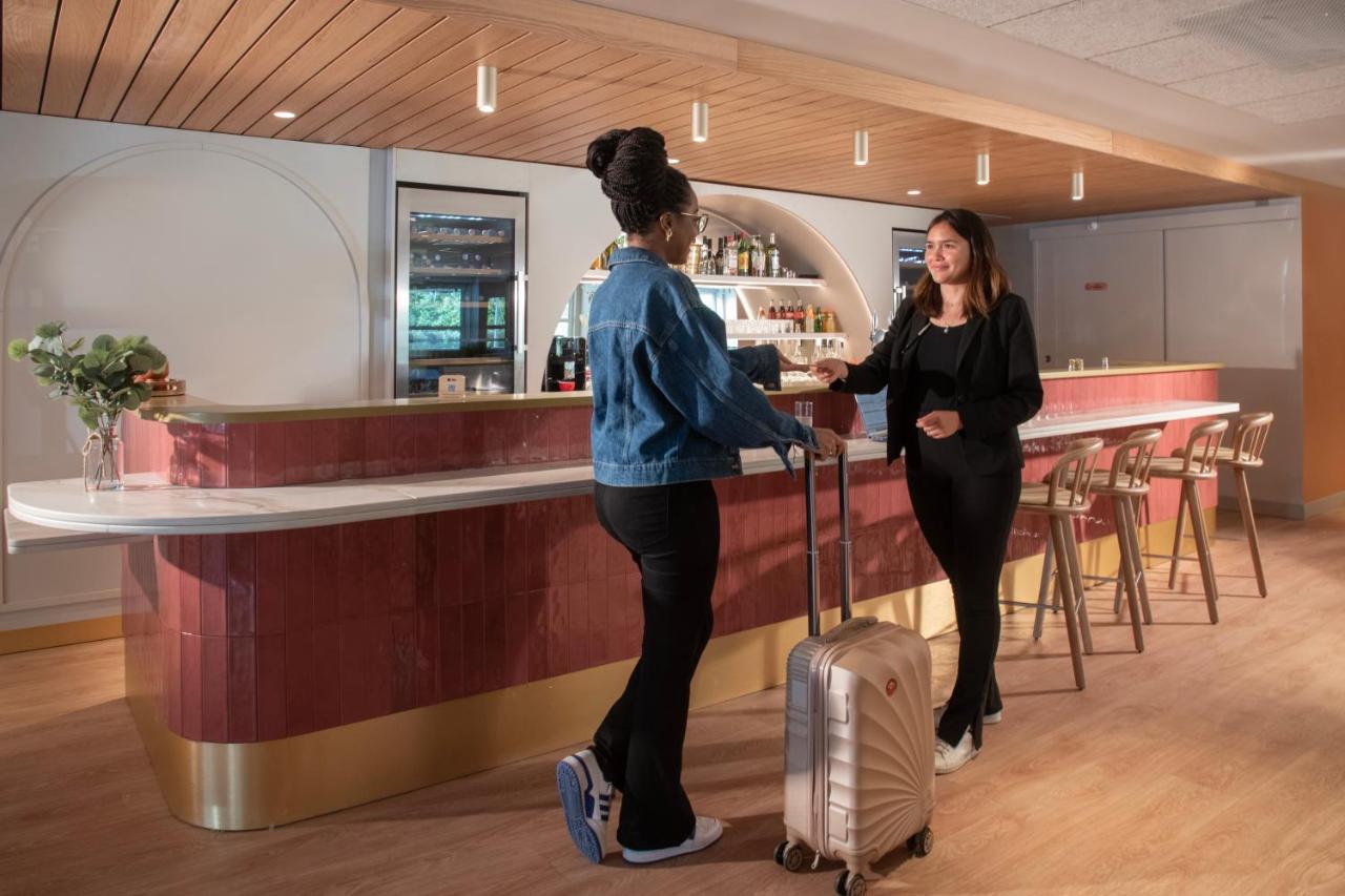 Ibis Golfe De Saint-Tropez Hotel Коголен Екстериор снимка