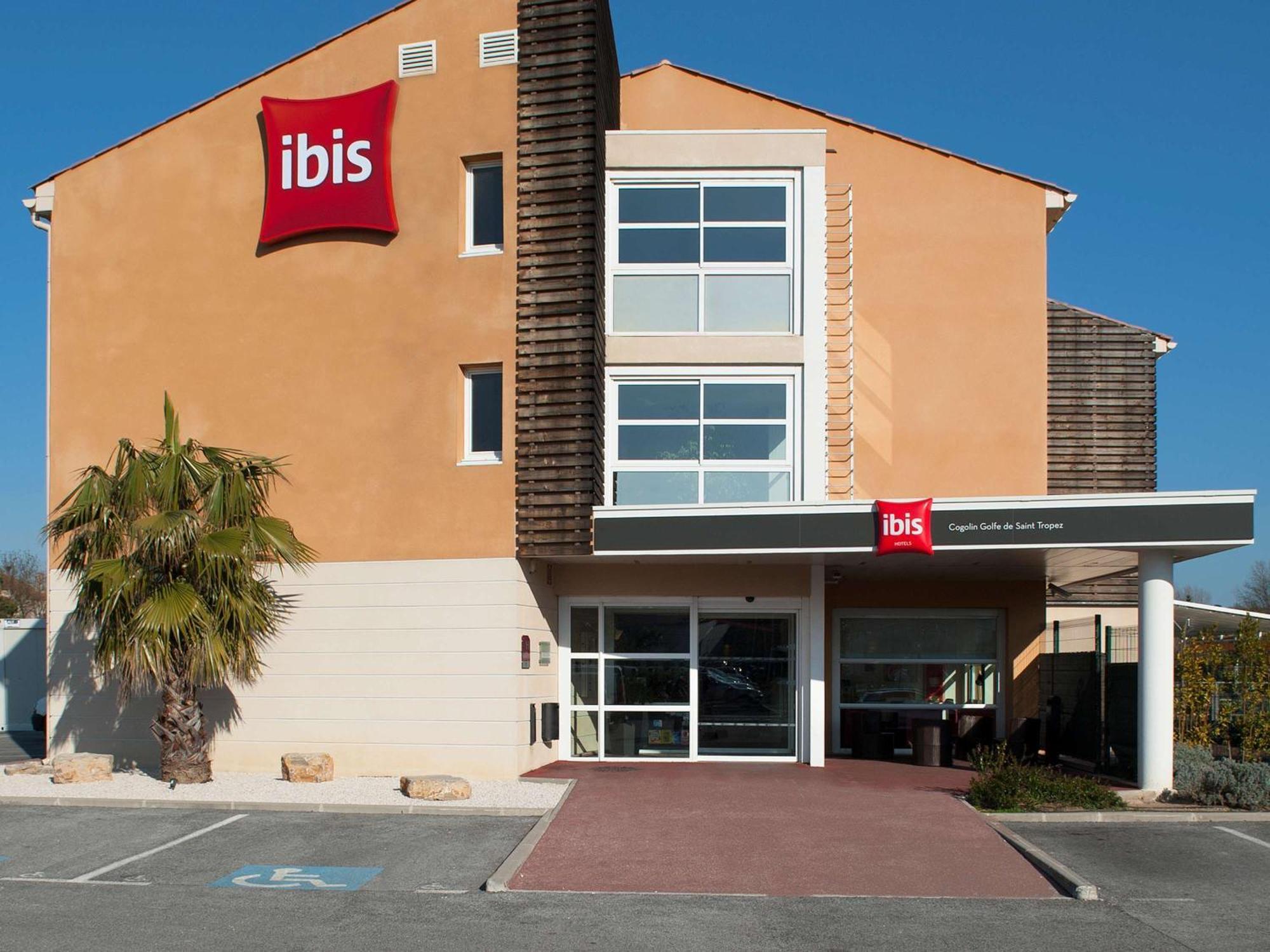 Ibis Golfe De Saint-Tropez Hotel Коголен Екстериор снимка